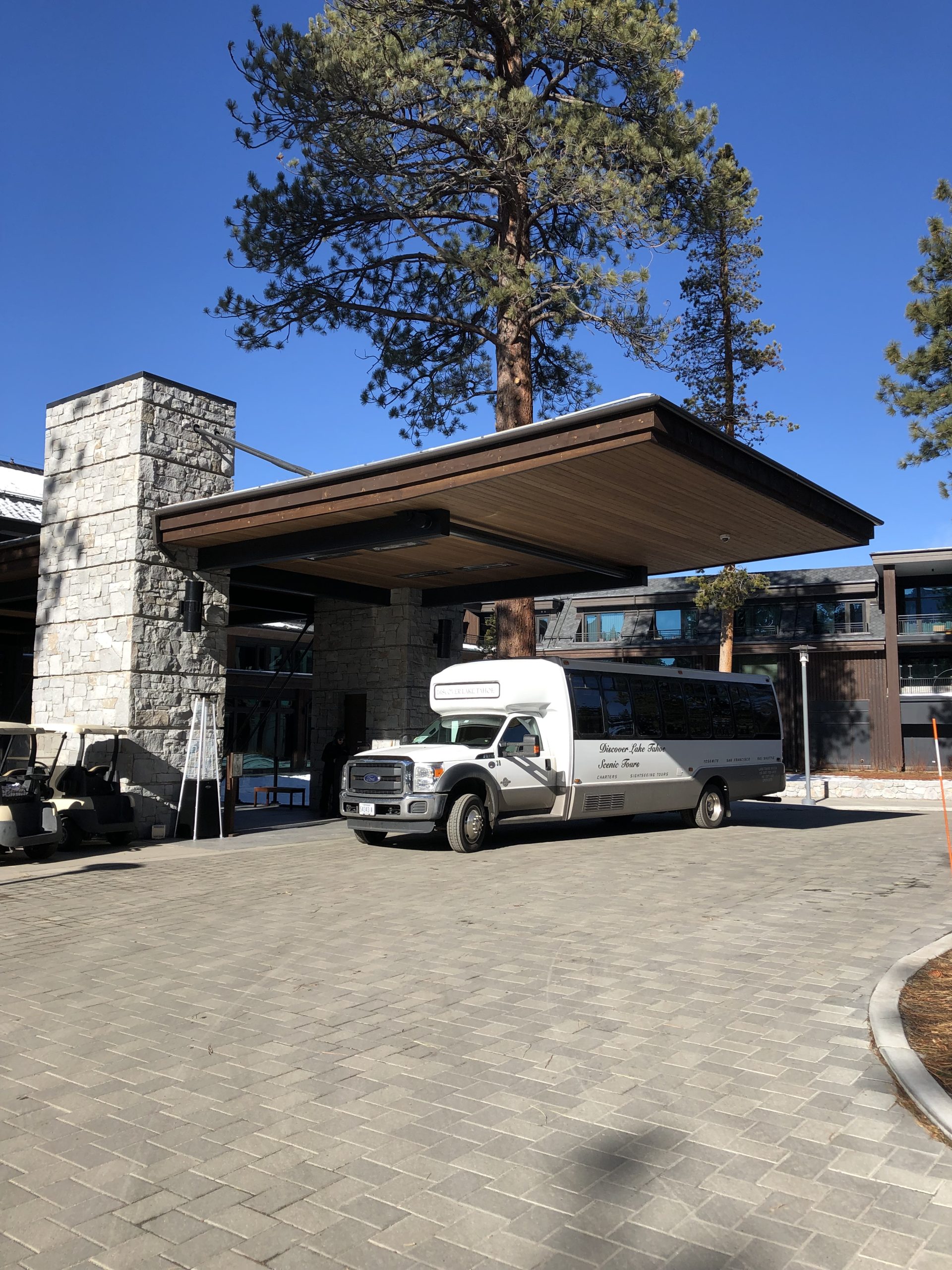 Lake Tahoe Wedding Shuttle - up to 28 Guests